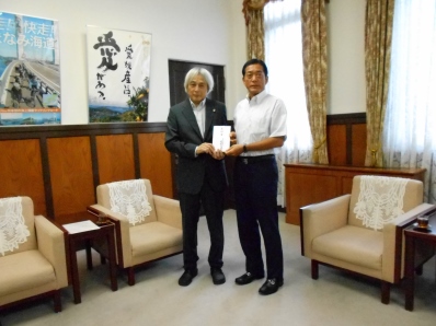 8月23日（木曜日）愛媛大学からの災害義援金贈呈式（県庁）の画像
